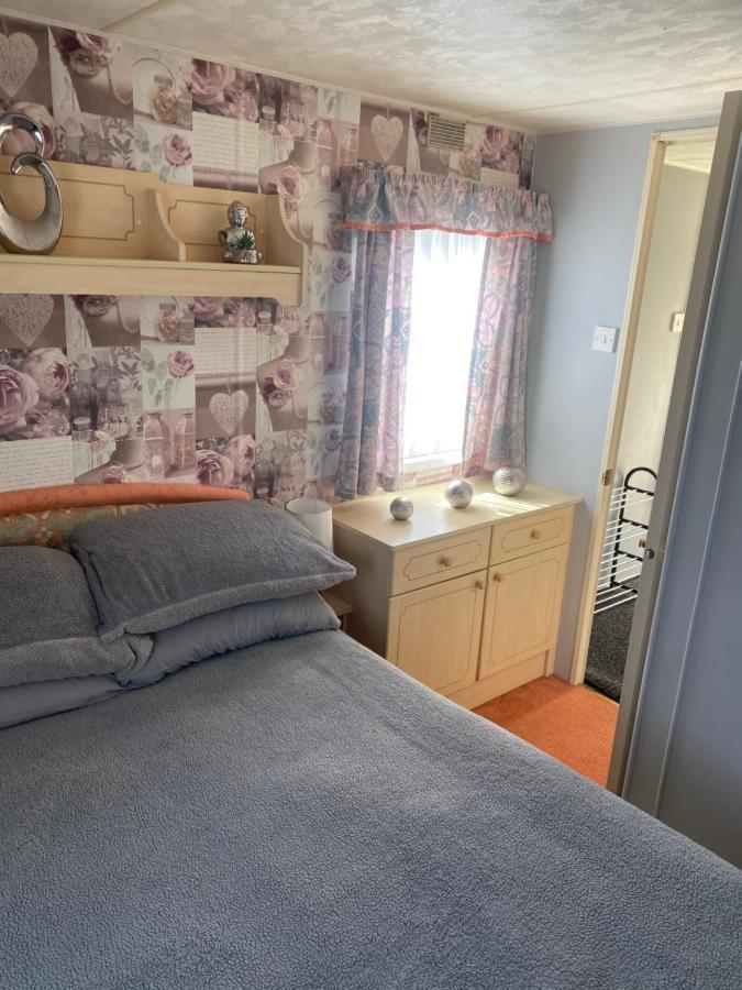 L&G Family Holidays 8 Berth Sealands Familys Only And The Lead Person Must Be Over 30 (Adults Only) Ingoldmells Dış mekan fotoğraf